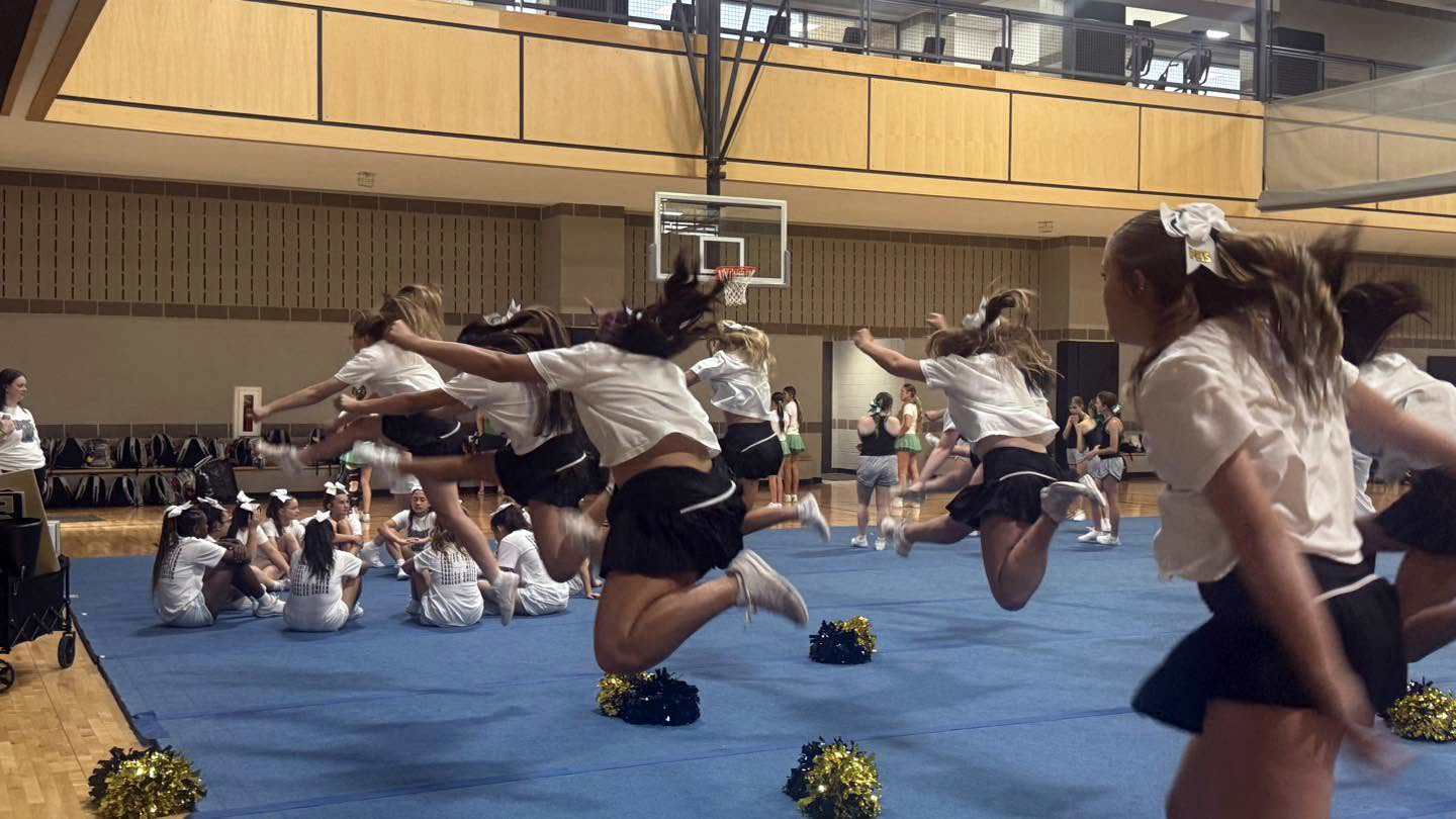 BOLD GOLD CHEER The Post Antelope cheerleaders are working hard at cheer camp, learning to improve motions, sharpening stunts, and building strong teamwork for a new season of sporting events. MORE PHOTOS, PAGE 5 | COURTESY PHOTO