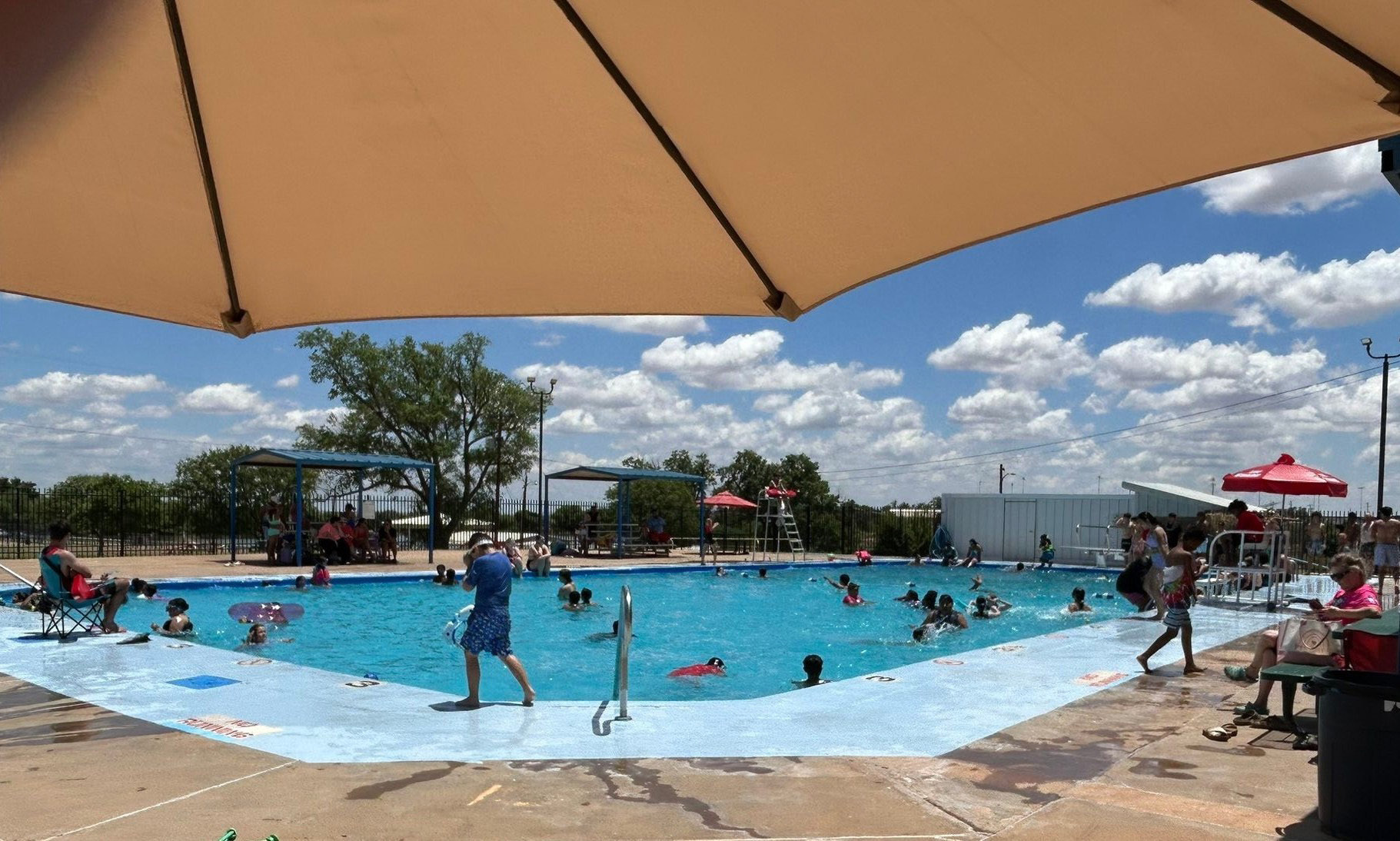 POST POOL OPENS The Post swimming pool officially opened Monday, May 25, Memorial Day, offering families and youth the chance to cool off from a hot summer day. See what changes are in store at the pool this year. Meet this summer’s Post lifeguards, page 5. | COURTESY PHOTO
