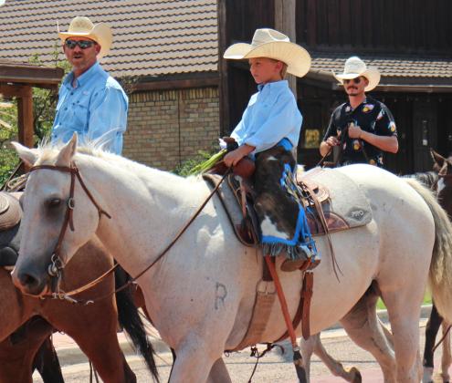 SPOTLIGHT ON RODEO PARADE