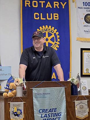 BUZZING WITH KNOWLEDGE Nathan Pruitt of Tumbleweed Bees in Lubbock recently shared information about bees and beekeeping with members of the Post Rotary Club during their weekly meeting on Tuesday, Oct. 13. | COURTESY PHOTO
