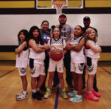 Girls 3rd/4th Coaches Kaylon and Marisa Liniger, Sponsor H&amp;amp;M Dirt Contractors Inc., and players Anella Collazo, Carina Guerrero, Dae Sha Bell, Rosalee Torres, Phoenix Strawn-Cash, and Valerie Arrellano. | WHITNEY DORSETT PHOTO