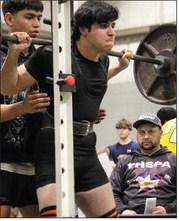 Bold Gold send eight lifters to Regional Powerlifting Meet