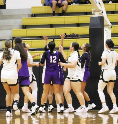 Bold Gold and Lady Lopes Basketball to compete at Wellman Tournament
