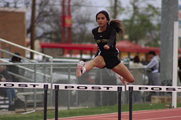 Post impresses at district meet