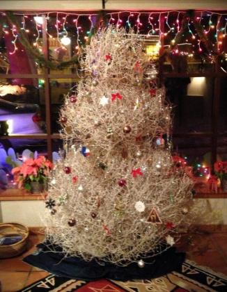 Just Google tumbleweed tree, and you will find several images and ideas to get you started on your tumbleweed tree. What did we ever do without Google or Pinterest?