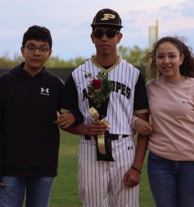 Valentin Cesillon escorted by: Mirka and Sebastian Cesillon