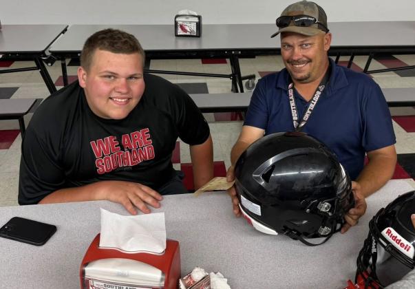 Southland Eagles kick off season with ‘Decals with Dads’