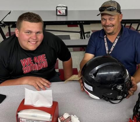 Southland Eagles kick off season with ‘Decals with Dads’