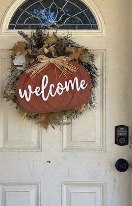 POST HOMES WELCOME FALL