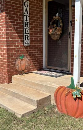 POST HOMES WELCOME FALL