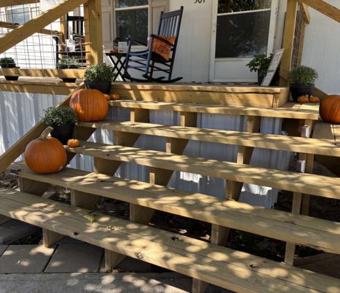POST HOMES WELCOME FALL