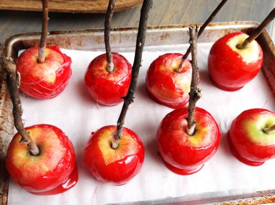 Candied applies a perfect fall treat for any occasion
