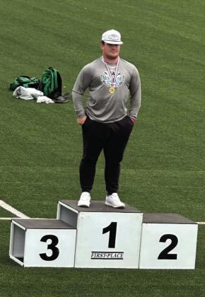 Bold Gold sends two competitors to state meet