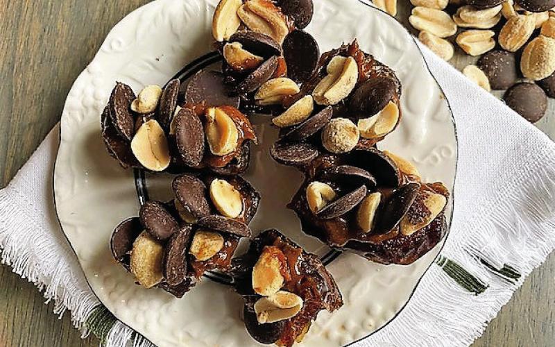 Candy Bar Bites