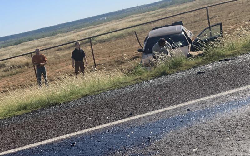 Just down the caprock, eastbound on 84, a two-vehicle accident occurred Sept. 23, resulting in one vehicle in the ditch facing north and the other stopped on the road. At the time of this publication, Sheriff Michael Isbell had no details to share. | STAFF PHOTO