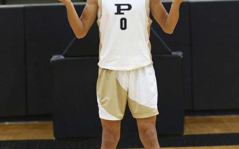 Freshman Landyn Garcia captured the Antelope of the Game at Ropes. Landyn led the Lopes with 14 points. | ABIGAIL RODRIGUEZ PHOTO