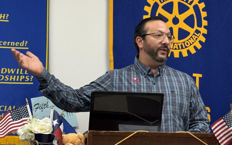 POST ROTARY Jesse Dixon, owner of the Garza Theatre, shared the importance of art interpretation from the artist and observer perspectives. | COURTESY PHOTO