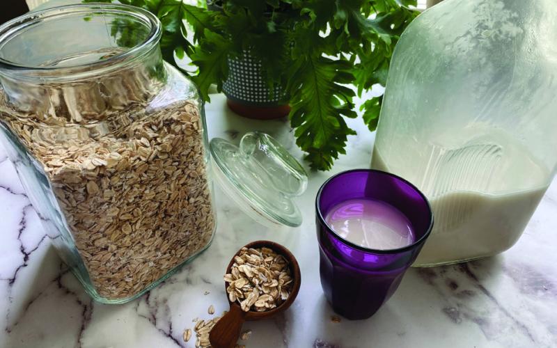 NATUREOATMILK This plant-based milk that you can make at home is a super simple process that offers the cleanest versions and are simply made with oatmeal and filtered water. | ANGELINA LARUE PHOTO