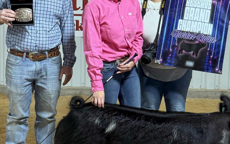 ZACHARY GAYDOS, SWINE GRAND CHAMPION JAZLYNN SNACHEZ, SWINE RESERVE CHAMPION COMING JANUARY 30 The Post Dispatch will publish a keepsake Winners' Circle Stock Show Edition with all of Garza County stock show winners. | LACEY REITER