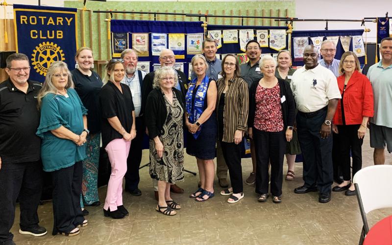 POST AND SNYDER MEET Post Rotary Club members traveled to Snyder to meet the district governor, Sanda Witt. Members from both Post and Snyder clubs enjoyed a catered meal and heard an encouraging speech from Witt about the year’s theme, “Unite for Good.” | STAFF PHOTO
