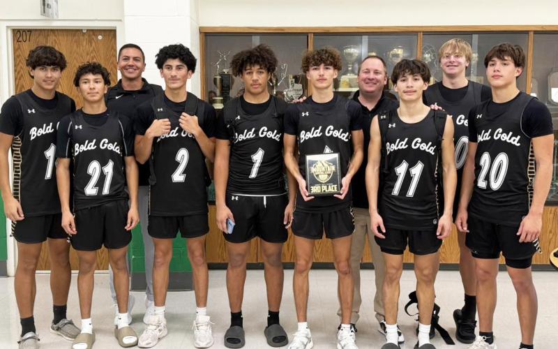 POST HONORS THE Bold Gold Varsity Boys Basketball team finished 3rd in the Double Mountain Classic, going 4–1 on the weekend. Sean Ramos earned a spot on the All-Tournament Team. (Maxx Cole not pictured.) The Lady Lopes also competed in the Double Mountain Classic, finishing strong at 3–1. JV Boys went 2–2, finishing 4th in the Plains Tournament. | COURTESY PHOTO