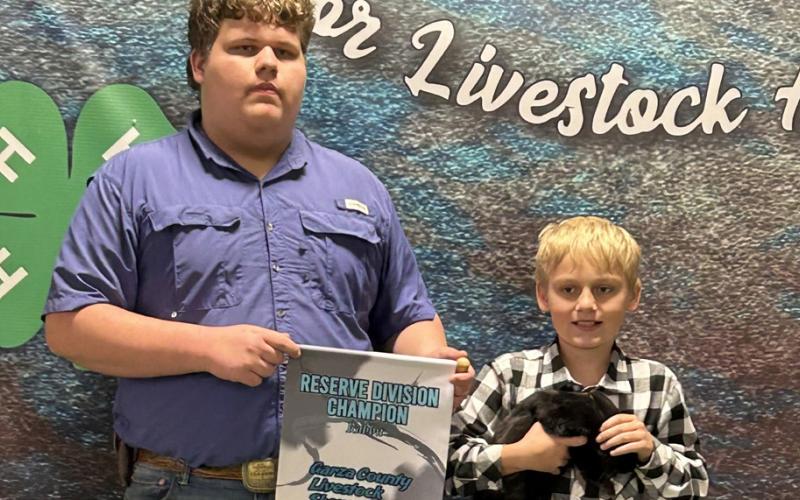 JUNIOR RESERVE CHAMPION RABBIT JAXSON GAYDOS