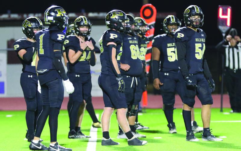 Antelopes Outrun Lynx to a 42-33 Victory