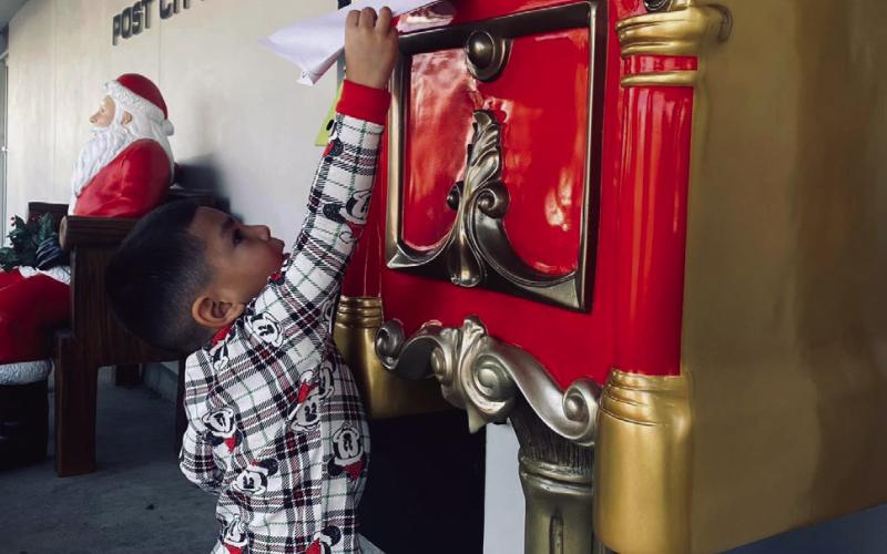 Letters to Santa due December 15th