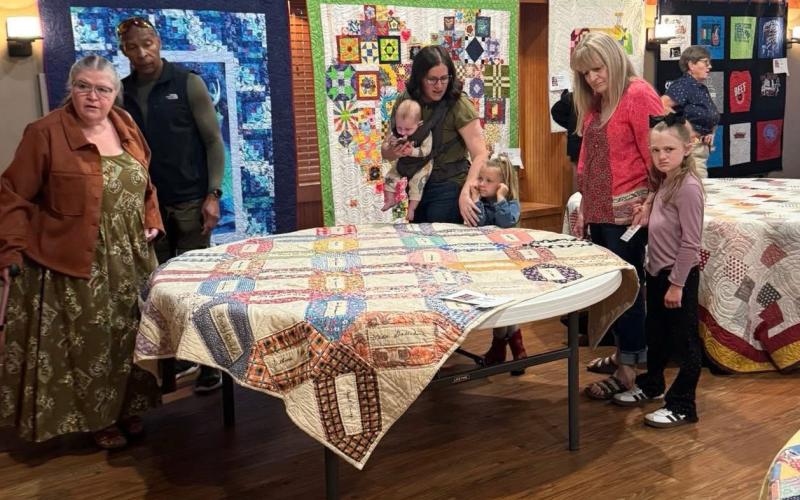 SPOTLIGHT ON GARZA QUILT SHOW