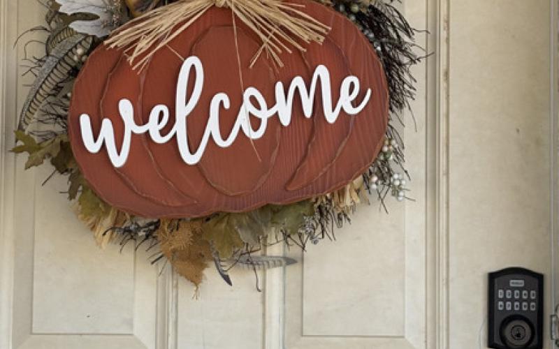 POST HOMES WELCOME FALL