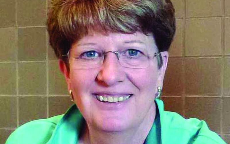 Lifelong learning program launches new semester with Coach Marsha Sharp