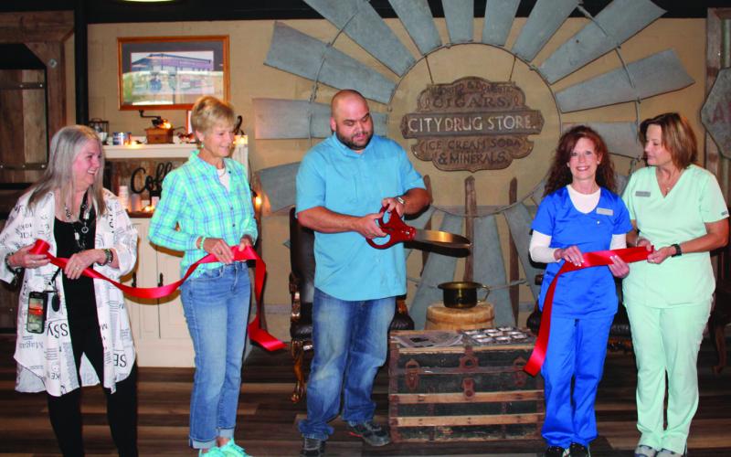 CHAMBER HOSTS RIBBON CUTTING AT THE PHARMHOUSE