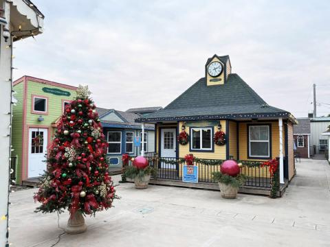 SANTA’S VILLAGE Santa is scheduled to arrive Saturday, Dec. 6 from 1 to 7 p.m. during the Light Up Post festivities. The Post City Festival committee invites you to a downtown annual Christmas tradition that will keep Post as the West Texas Christmas destination. | COURTESY PHOTO