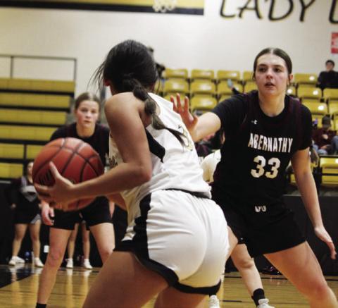 Antelopes see district record 1-7 after loss to New Deal