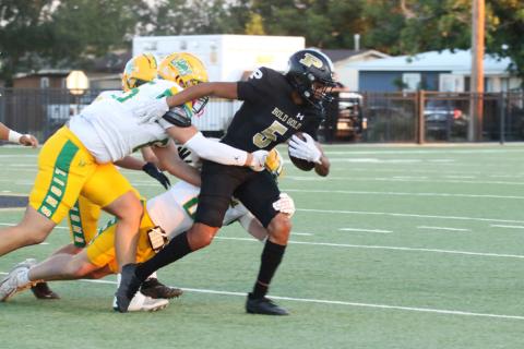 #8 Antelopes upset by New Deal 34-20