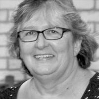 Ann Stelzer, 1953-2025