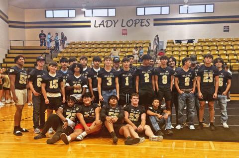 MEET THE LOPES