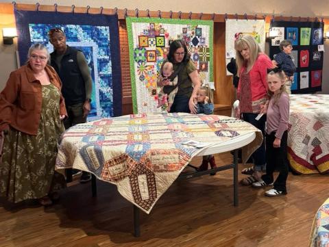 SPOTLIGHT ON GARZA QUILT SHOW
