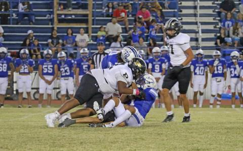 Antelopes outrun Mustangs to 48-15 victory, host New Home next