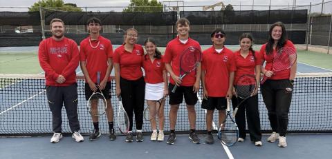 REGION BOUND Varsity Eagles and Lady Eagles team photo after district competition, April 7. COURTESY PHOTO