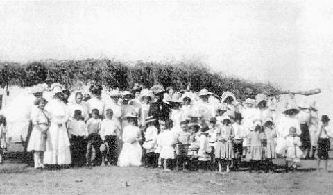Remembering the Verbena community