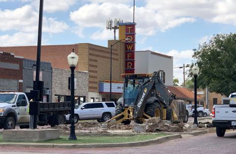 DOWNTOWN DEMOLITION The City of Post has begun deconstruction in the median on East Main Street for the placement of the Rotary Centennial Clock. The revitalization project is projected to “look good” by Light Up Post, Dec. 6, whether the clock is placed or not. | STAFF PHOTO