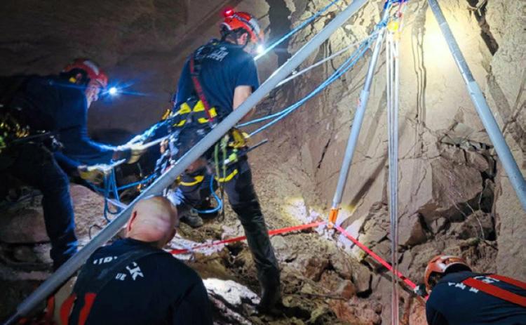RESCUE RIGGING Lubbock Fire Rescue personnel used a specialized rigging system during the rescue of a juvenile trapped in a collapsed cave near the public campsites at Lake Alan Henry on Sept. 18. | COURTESY PHOTO
