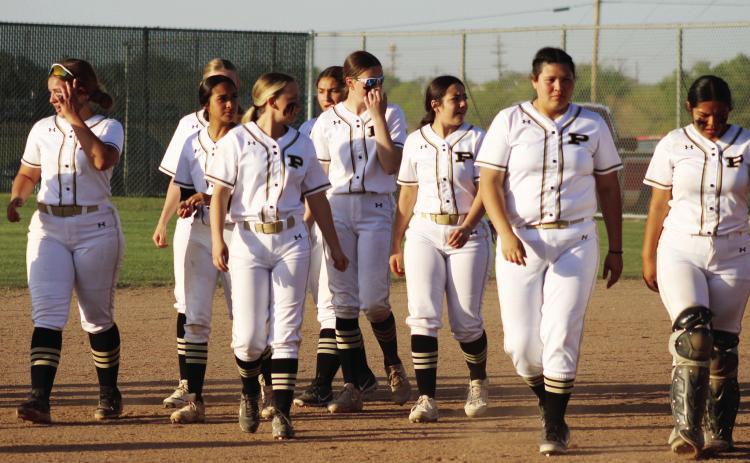 Lady Lopes recognize three seniors on senior night