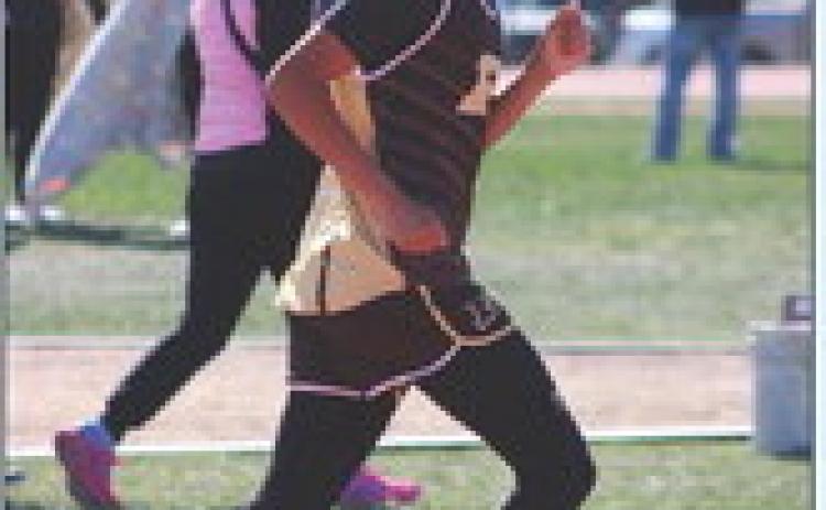 Bold Gold; Lady Lopes excel at Caprock Relays