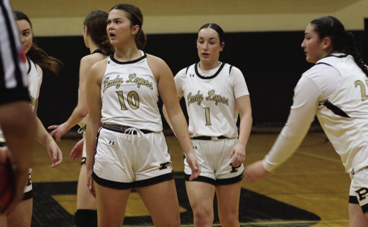 Antelopes sweep Jackrabbits for second District win