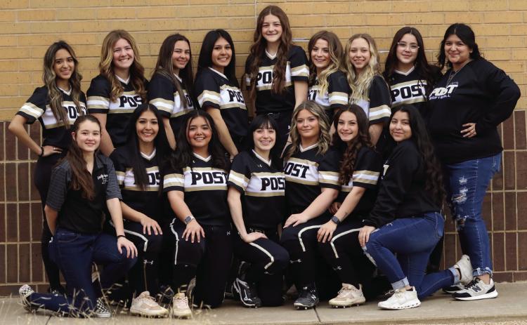 POSTSOFTBALL PostLadyLopesSoftballteambackrowlefttoright,AmarisAbraham,HannahAbraham, Karmon Mullins, Serenity Sanchez, Shaylee Pope, Hanna Krauser, Harli Jo McClellan, Amberly Garza and managerXixenaGonzalez.Frontrowlefttoright,TrainerKristenPerez,FaithSanchez,NyrahSoto,Kaylie Zapert, Brailey Mason, Alex Hernandez, and manager Laurel Groomer. | ABIGAIL RODRIGUEZ PHOTO