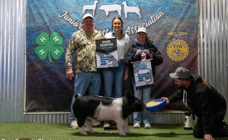 GRAND CHAMPION SWINE REESE HUFFAKER
