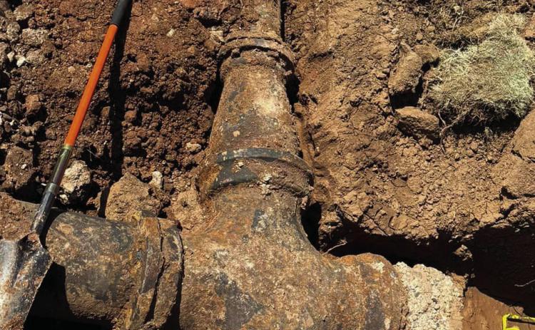 CROSS PIPE Tuesday, July 30, the City of Post was put on a Water Boil Notice (WBN) immediately after the sudden drop in water pressure due to a major waterline break depleting most of the water tank. In the photo, the large cross pipe section had to be replaced. | COURTESY PHOTO