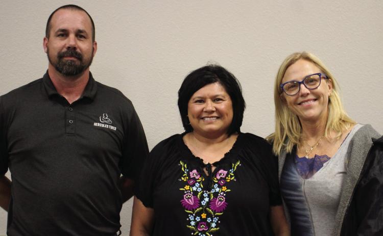 Ted Thomas, Cynthia Mason and Mendy Dalby took the oath of office for the GCHCD board of directors last week. Thomas (Pct. 3) and Dalby (Pct. 4) will serve two-year terms ,and Mason (Pct. 2) will serve a oneyear unexpired term. Photo by Julia Childs